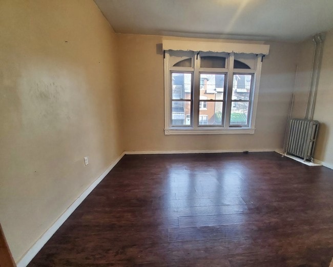 2ND FLOOR MASTER BEDROOM - 940 N 11th St