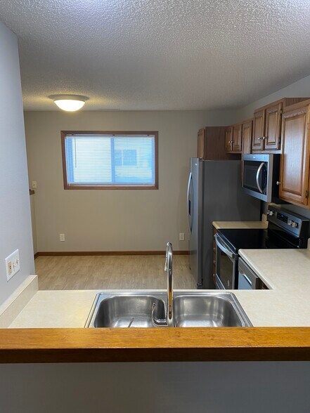 Primary Photo - 1311 Delaware Ave