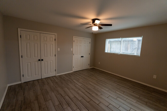 Primary Bedroom - 9711 Linkmeadow Ln