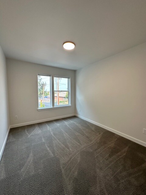 Building Photo - 105 Everson Goshen Rd