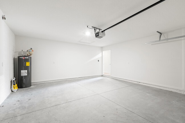 Building Photo - 14241 SW 34th Terrace Rd