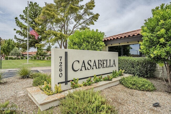 Building Photo - 7322 E Sierra Vista Dr