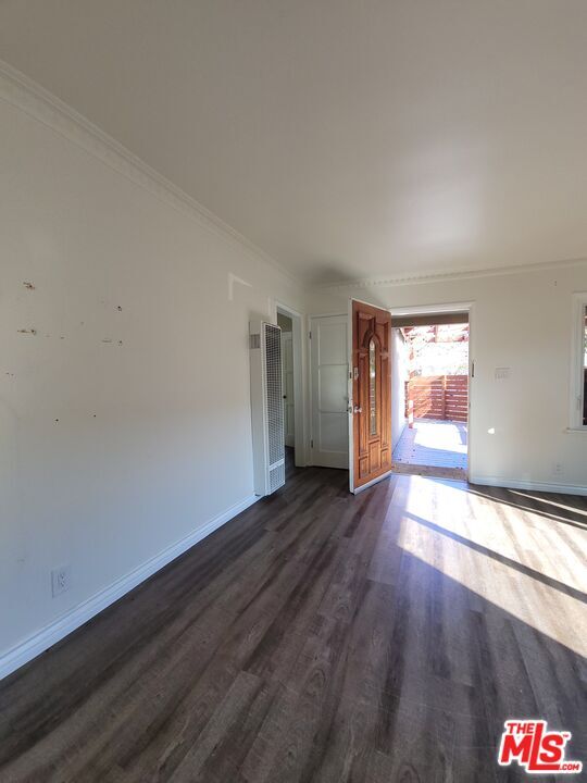 Building Photo - 3129 Roberts Ave
