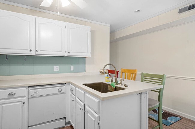 Building Photo - 38256 Hummingbird Ln