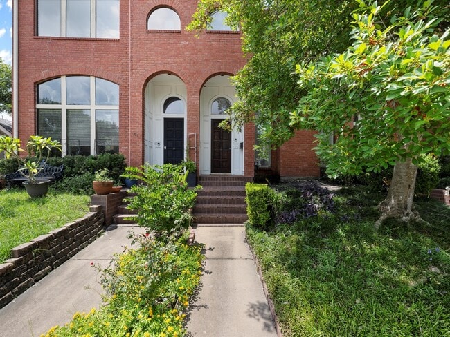 Building Photo - 6311 Westcott St