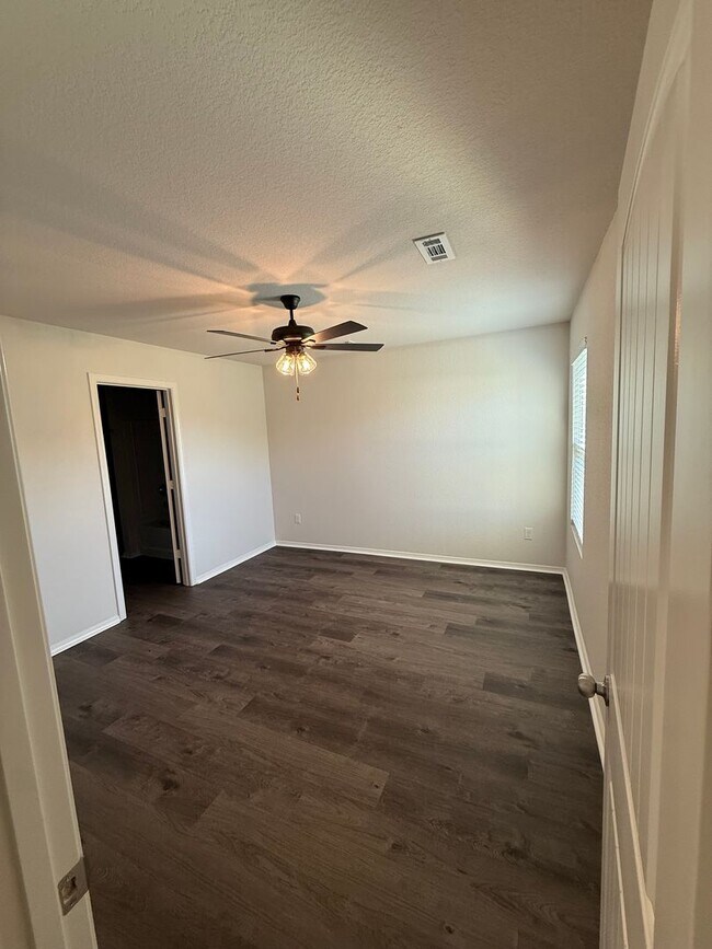 Building Photo - *Rent FREE until May 1 + NO HIDDEN FEES* BRAND NEW Three Bedroom | Two Bathroom Home in Cabot