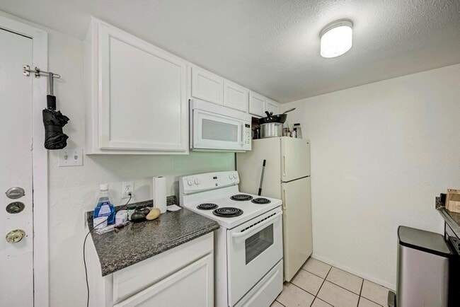 Building Photo - 710 E Dean Keeton St