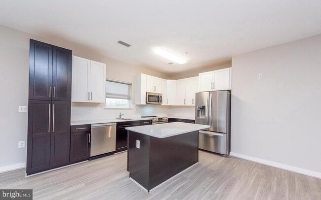 Building Photo - 3307 Demirel Way