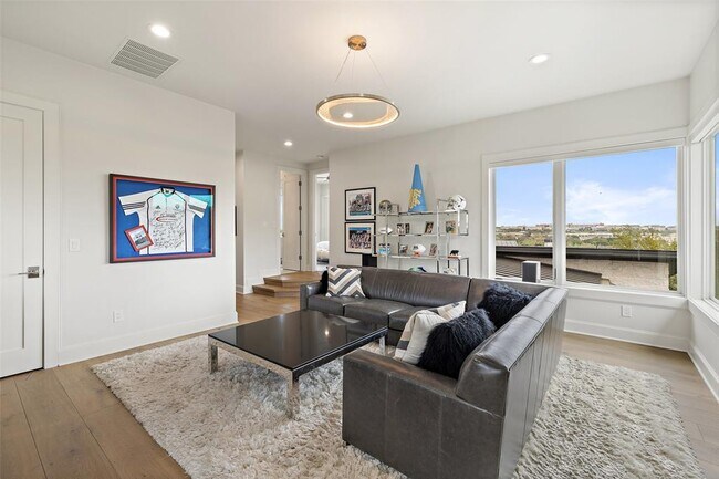 Building Photo - 4709 Pecan Chase