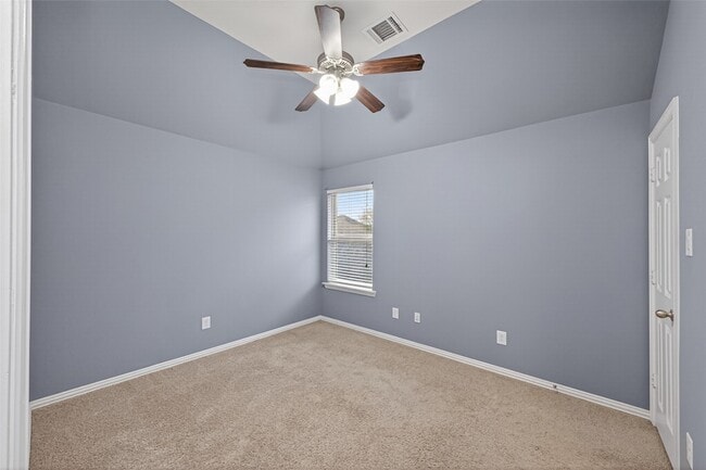 Building Photo - 16811 Kilgarth Dr