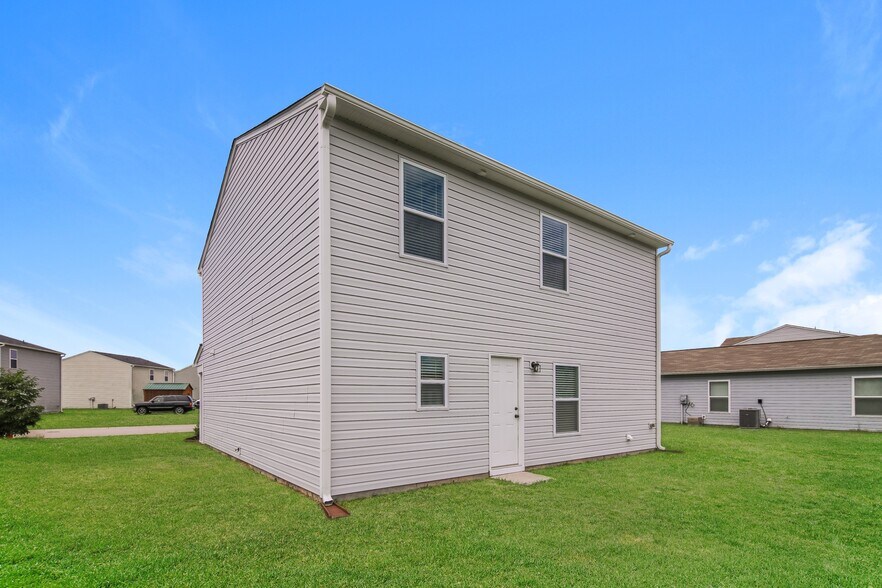 Building Photo - 1265 Zoysia Dr