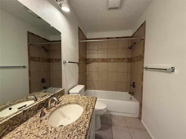 Building Photo - 1809 Prince Dr