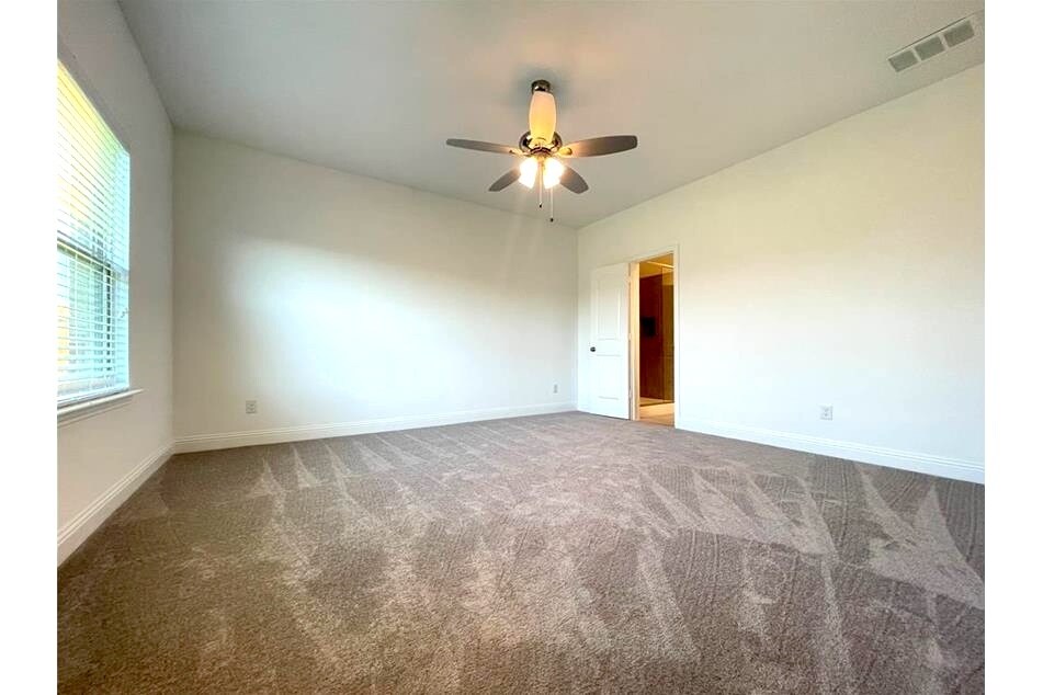 Building Photo - 2818 Diamondback Dr