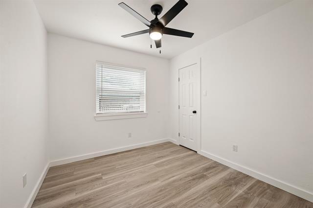 Building Photo - 802 Rock Creek Dr