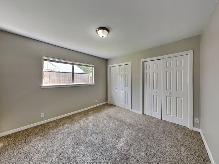 Building Photo - 10222 Belfast Rd