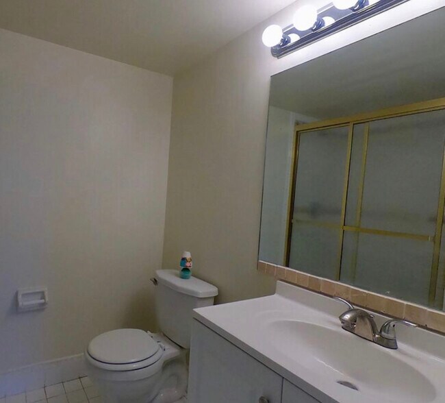 Building Photo - 6115 NW 186th St