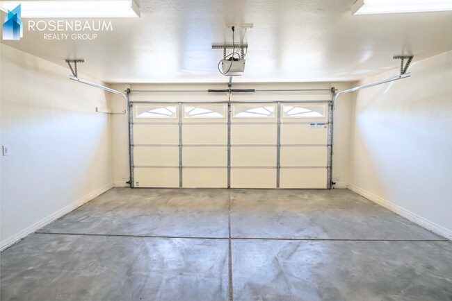 Building Photo - 7160 E Burro Ln