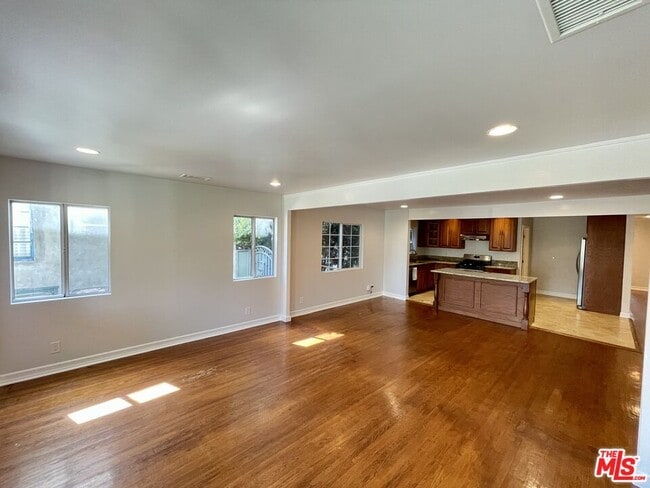 Building Photo - 5017 Edgewood Pl