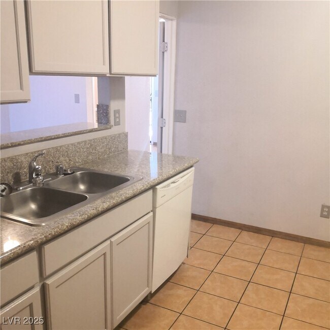 Building Photo - 6750 Del Rey Ave