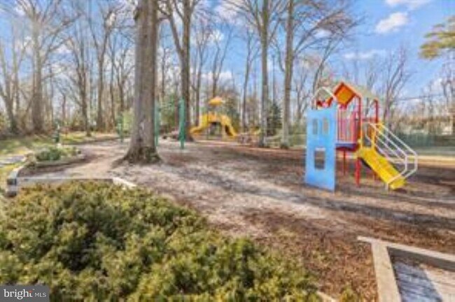 Building Photo - 3502 Lochearn Ct