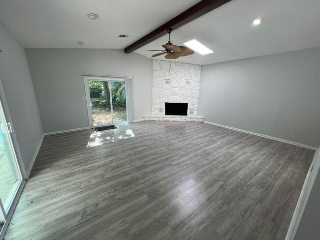 Building Photo - Pensacola - Mallory Heights - 3 Bedroom, 2...