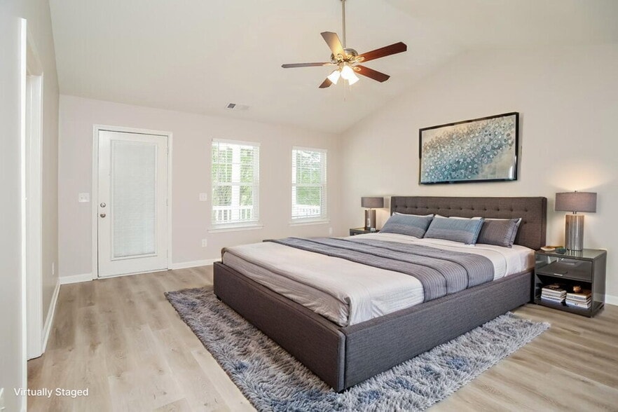 Building Photo - 210 Oconee Way