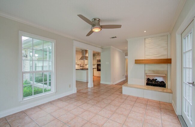 Building Photo - 16209 Wall St