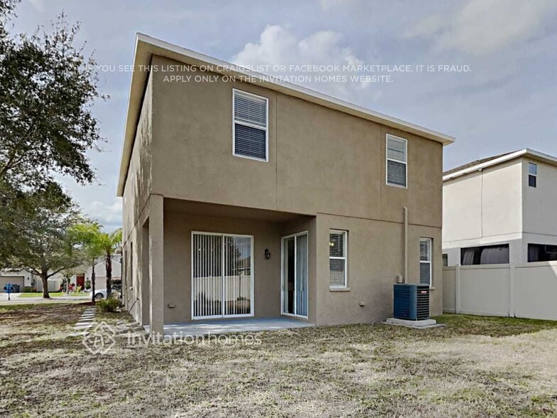 Building Photo - 15424 Lost Creek Ln