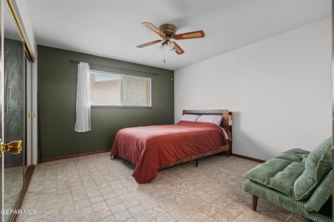 Building Photo - 5660 Longview Dr