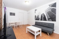 Building Photo - 155 E 92nd St