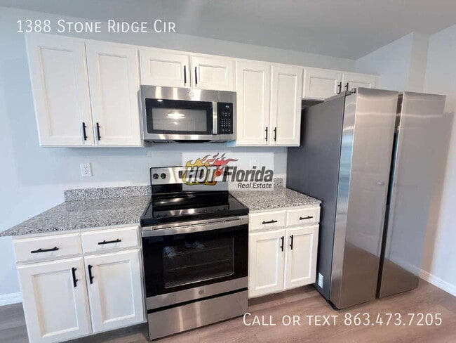 Building Photo - 1388 Stone Ridge Cir