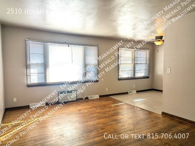 Building Photo - 2510 Holmes St