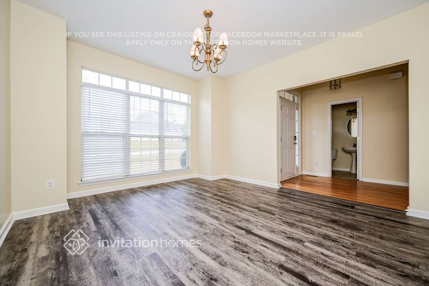 Building Photo - 255 Briarsweet Way