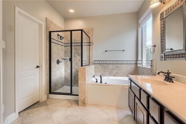 Building Photo - 7913 Menler Dr