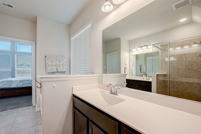 Building Photo - 31510 Sandpiper Creek Dr