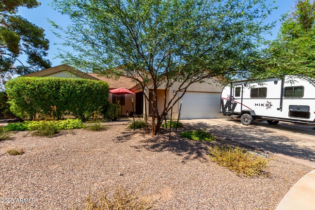 Primary Photo - 1328 N Jentilly Ct