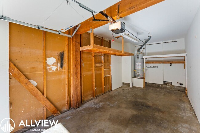 Building Photo - 17972 Baron Cir