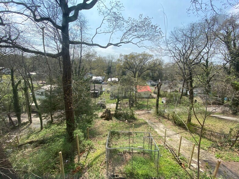 Building Photo - 536 81st St S