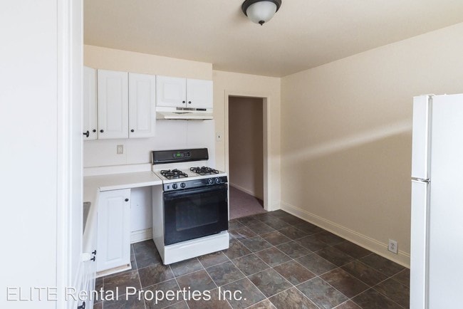 Building Photo - 3 br, 1 bath House - 211 Margate Road
