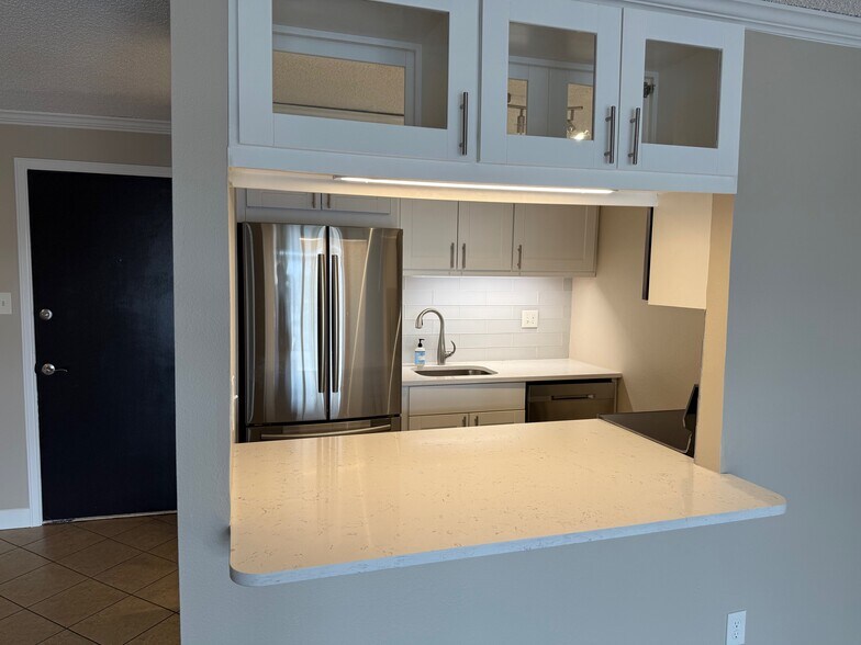 Kitchen - 2 Adams St