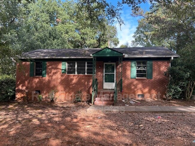 Primary Photo - 352 N 16th St