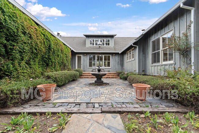 Building Photo - 5151 Nicasio Valley Rd