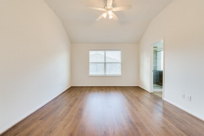 Building Photo - 3426 Lily Ranch Dr
