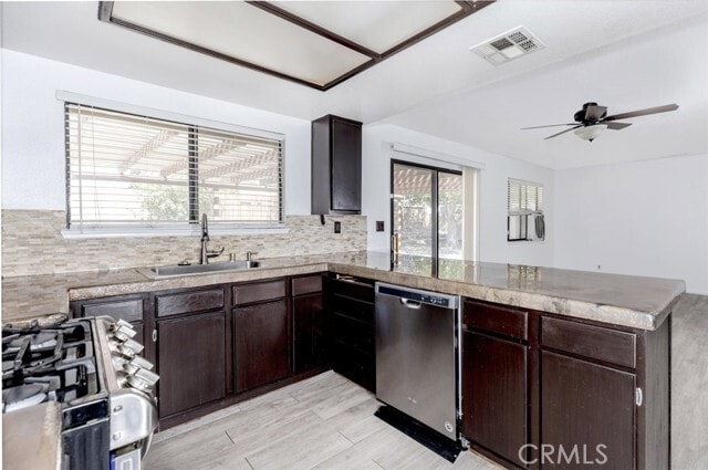 Building Photo - 43111 Weyand Ct