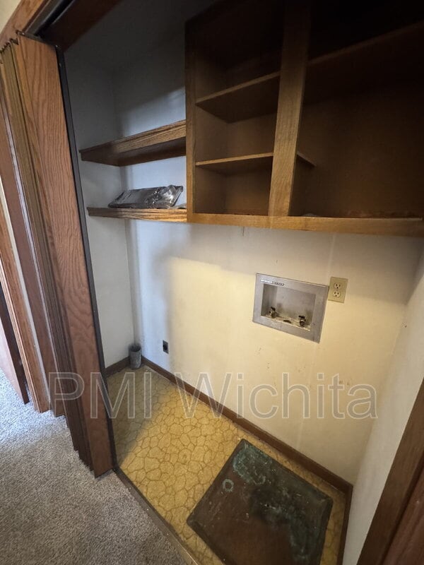 Building Photo - 235 S Willo-Esque Ct