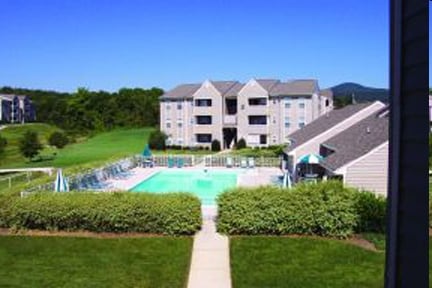 Building Photo - Peters Creek Apartments - Tax Credit