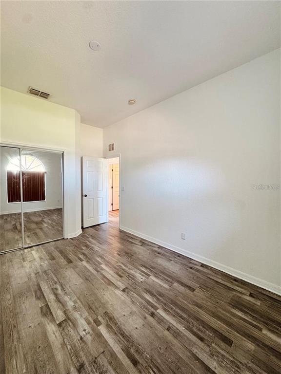 Building Photo - 449 Bay Leaf Dr
