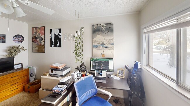 Building Photo - 1003 S 7th St