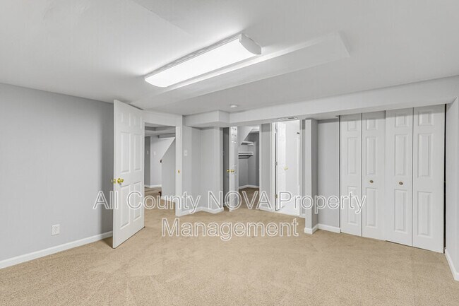 Building Photo - 7412 Marc Dr