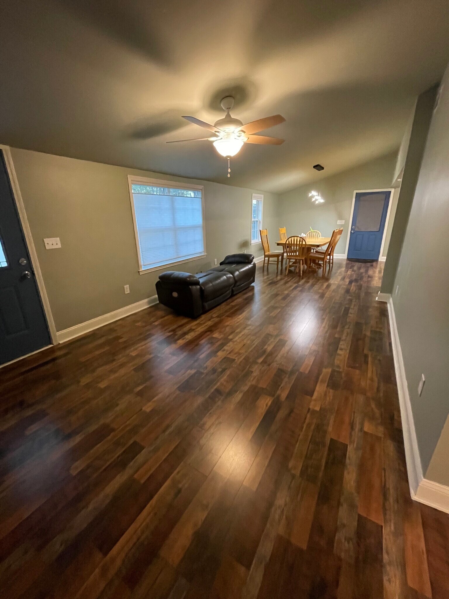 Living and dining - 6 Walnut St